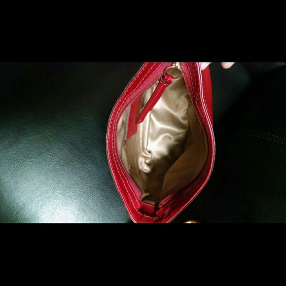 Coach Handbag - Picture 2 of 2