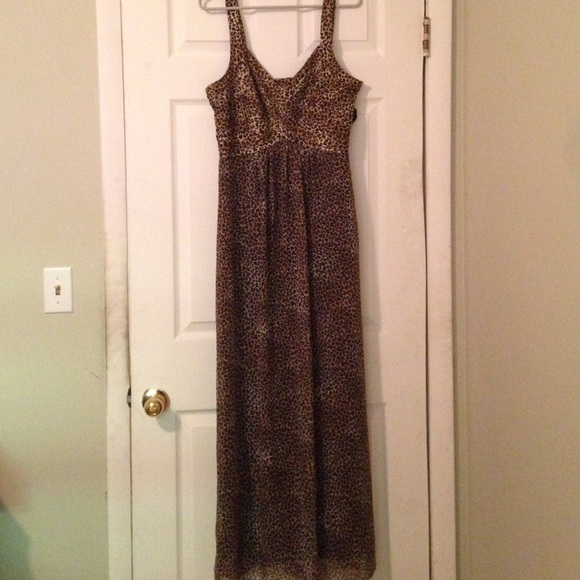 Long, leopard print dress