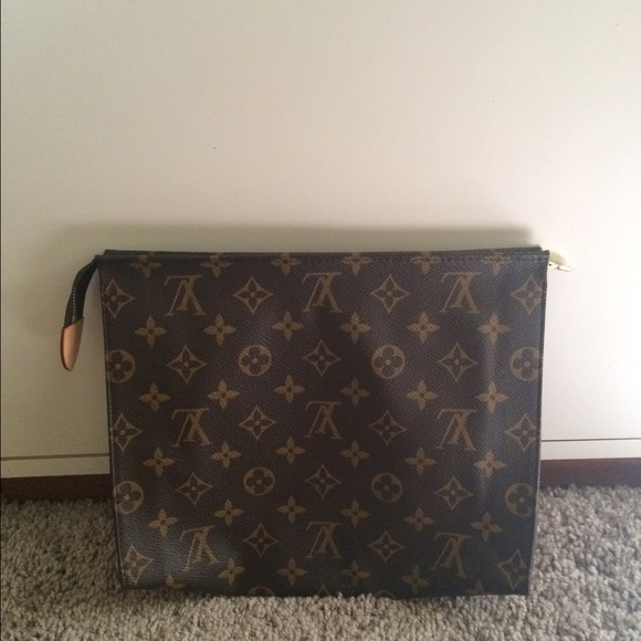 LV purse