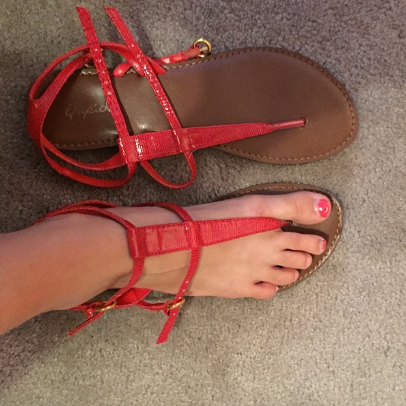 Qupid red sandals
