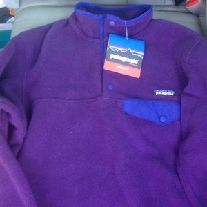 Patagonia Snap T pullover NWT. Color Purple size S