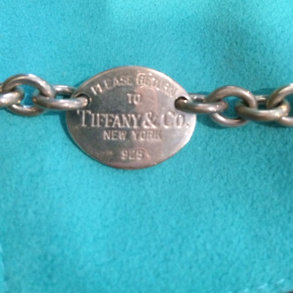 Sterling silver return to tiffany's bracelet - Picture 2 of 3
