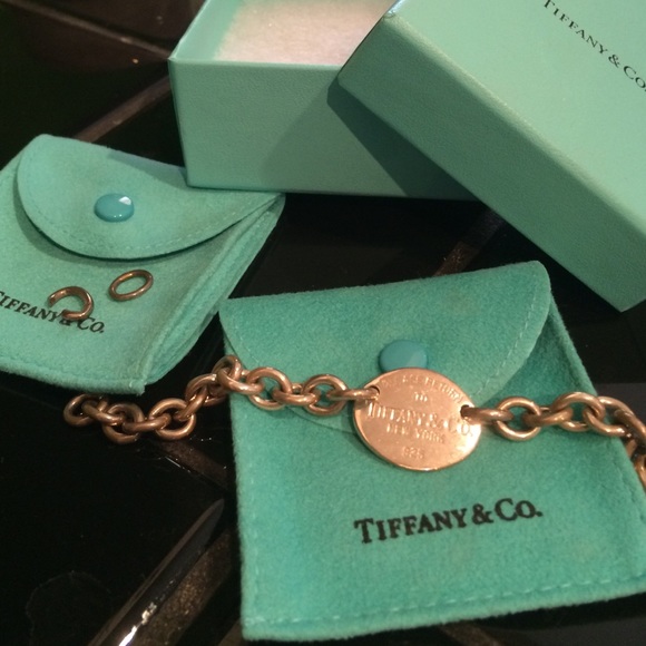 Sterling silver return to tiffany's bracelet - Picture 3 of 3
