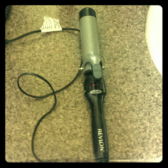 Revlon 1 1/2 inch Curling Iron