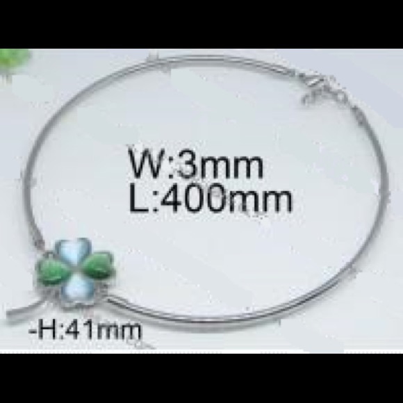 Neckless