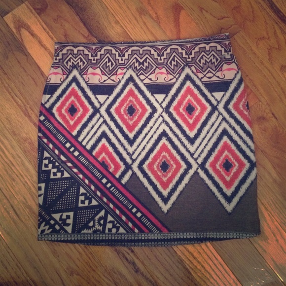 Aztec print skirt
