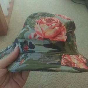 Floral print bucket hat