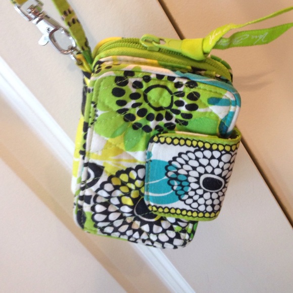 A Vera Bradley wristlet, never been used.