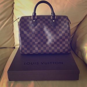 Louis Vuitton Speedy 30