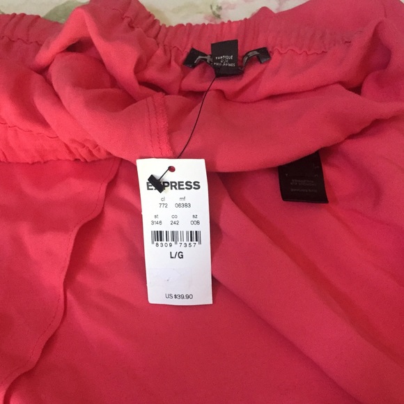NWT Express Skirt - Picture 2 of 2