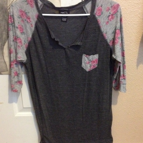 Cute floral hang loose tee