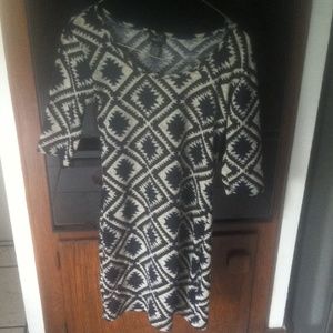 Rue 21 3/4 sleeve dress Size:Medium