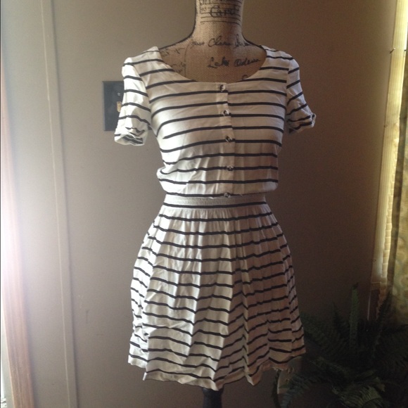 Divided by H&M cotton dress size 6