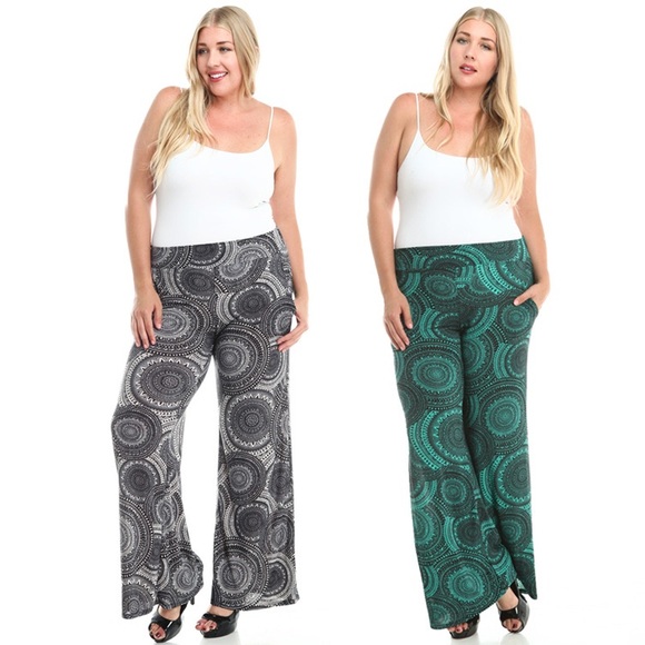 Plus Size Palazzo Pants w/ Pockets & Elastic Waist - Picture 2 of 3