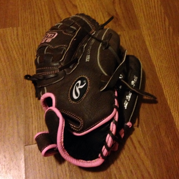 Left handed Rawlings glove