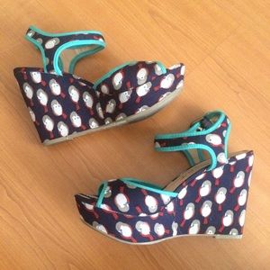 Report Platform Heels