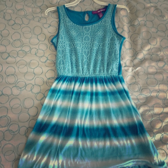 Lace top dress - Picture 1 of 1