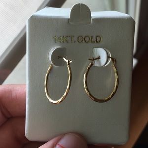 14kt gold earrings