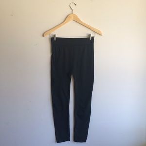 (!!!) Black Stretchy/Soft Ankle Leggings