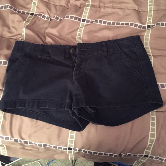 Hollister size 1 navy shorts