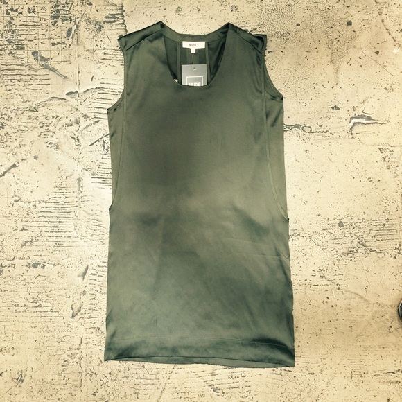 Shift Dress - Picture 2 of 3