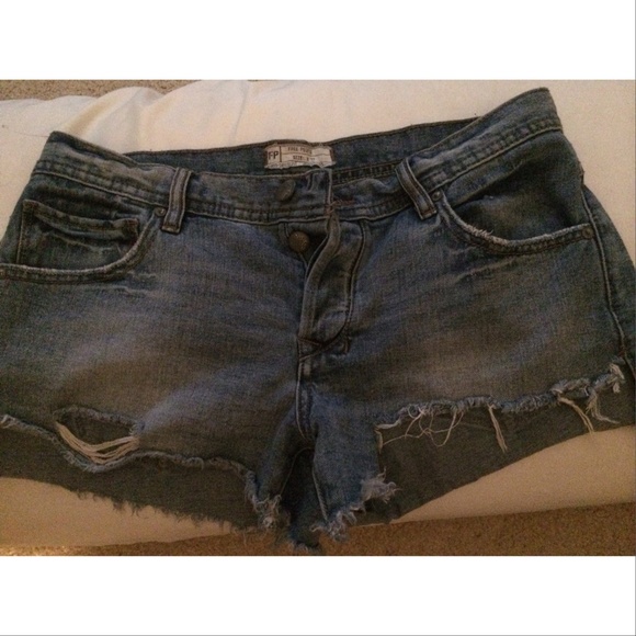 Size 27 free people shorts . Run Big