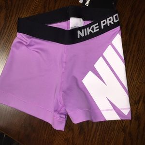 RARE Nike Pro Spandex.        TRADED @kjxks