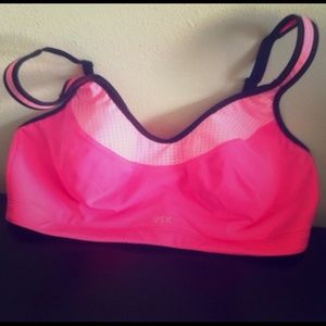 Victoria Secret Sports Bra