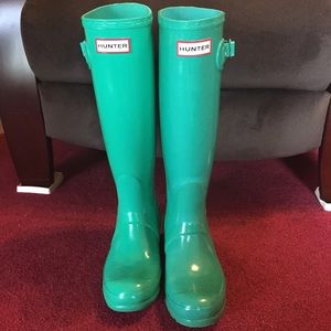 Hunter boots size 6