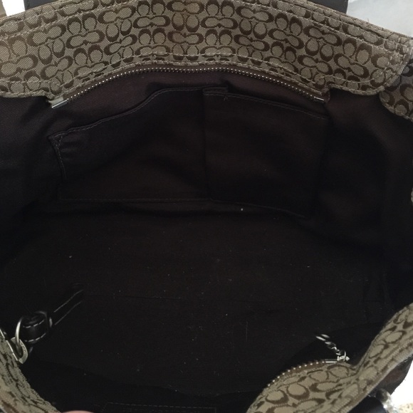 Coach purse - Picture 3 of 3