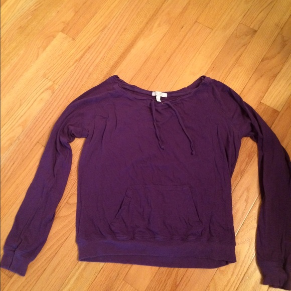 Delia's sweater purple size s