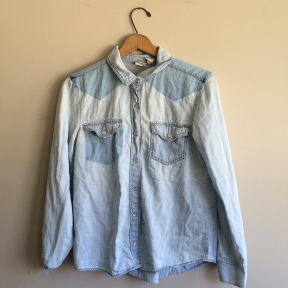 (!!!) Patchy Denim Button Down