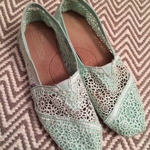 TOMS Mint Green Crochet Size 7.5