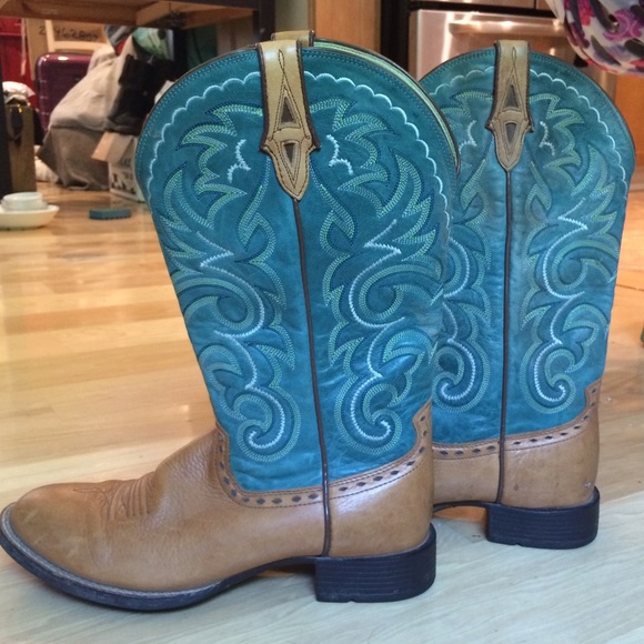 Ariat Cowboy Boots