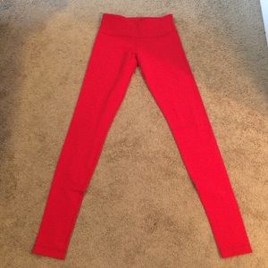 lululemon athletica red size 6 Wunder under pant
