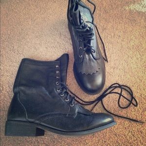Dolce Vida Boots Size 7