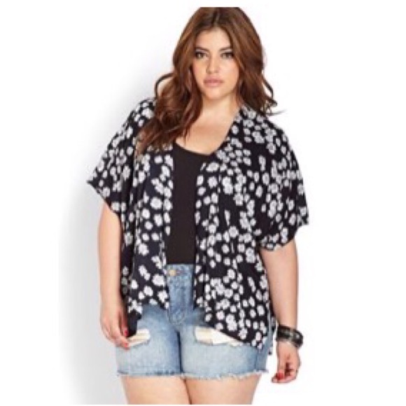 F21 black floral kimono