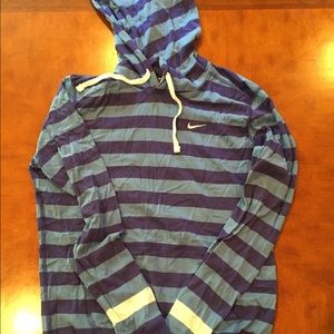 NIKE light weight sweatshirt