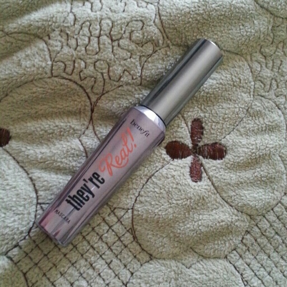 Benefit mascara