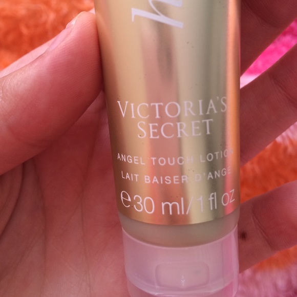 VS body wash and lotion! - Picture 3 of 3