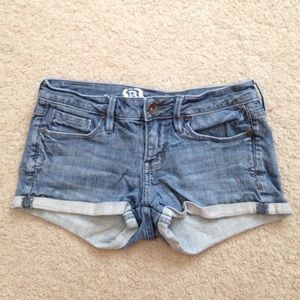 Bullhead Jean shorts