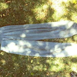 BRANDY MELVILLE!!!!!! grey sweats