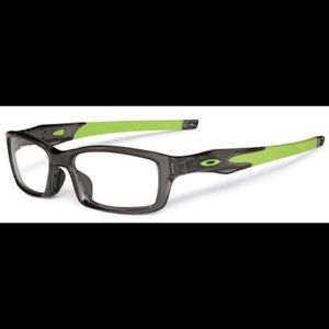BRAND NEW OAKLEY GLASSES✨retail: $200 comes w/case