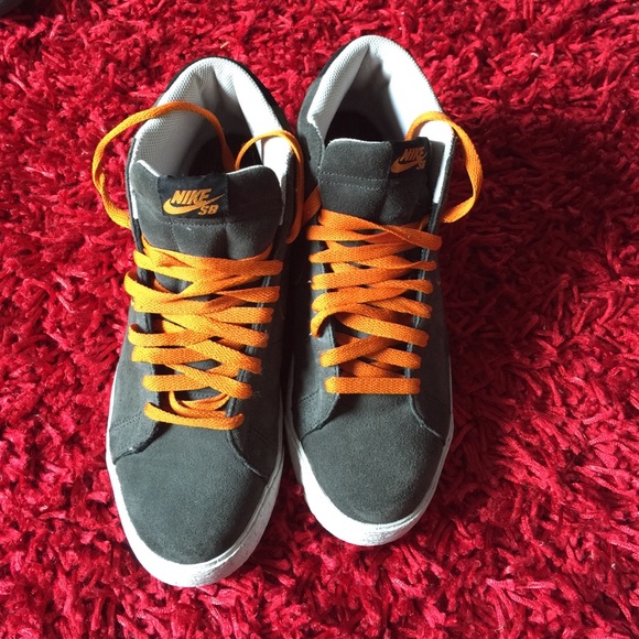 Nike SB men Blazers