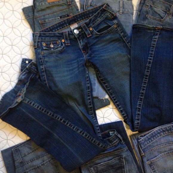🍃SOLD🍃True Religion stretch Bootcut Jeans Sz 28!