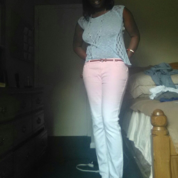 Rue 21 pink/white tapered leg jeans - Picture 3 of 4