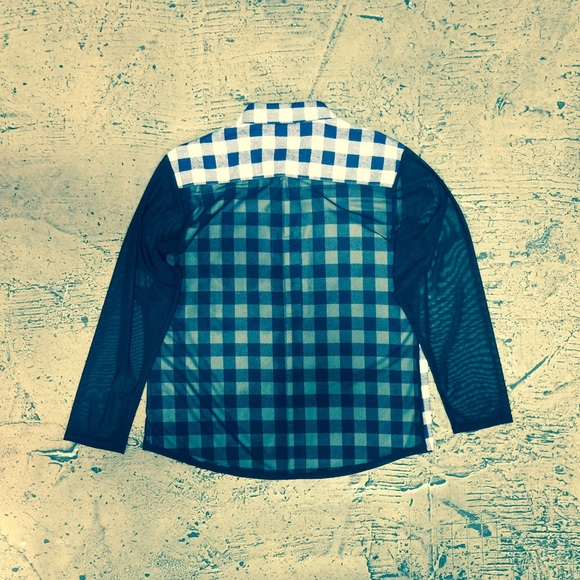 Checker shirts w/lace back. - Picture 2 of 2