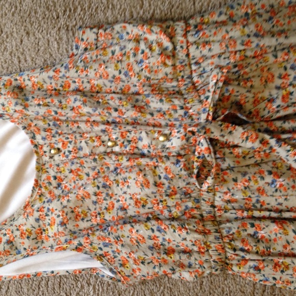 Dress - Picture 3 of 3