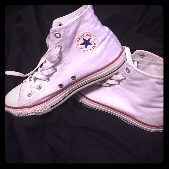 Converse Shoes - WHITE CONVERSE HIGH TOP