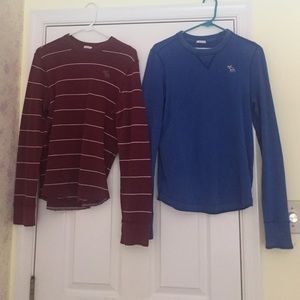 2 OVERSIZED MENS MUSCLE SHIRTS